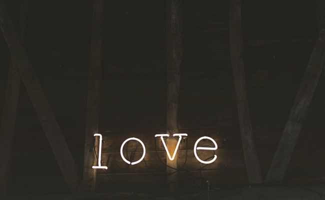 Five Bible Verses About Love for Valentine's Day - Bible Gateway Blog